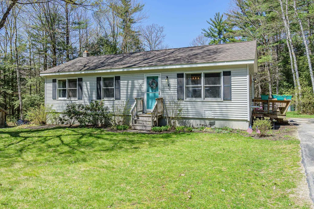 103 Pleasant Street Antrim NH 03440