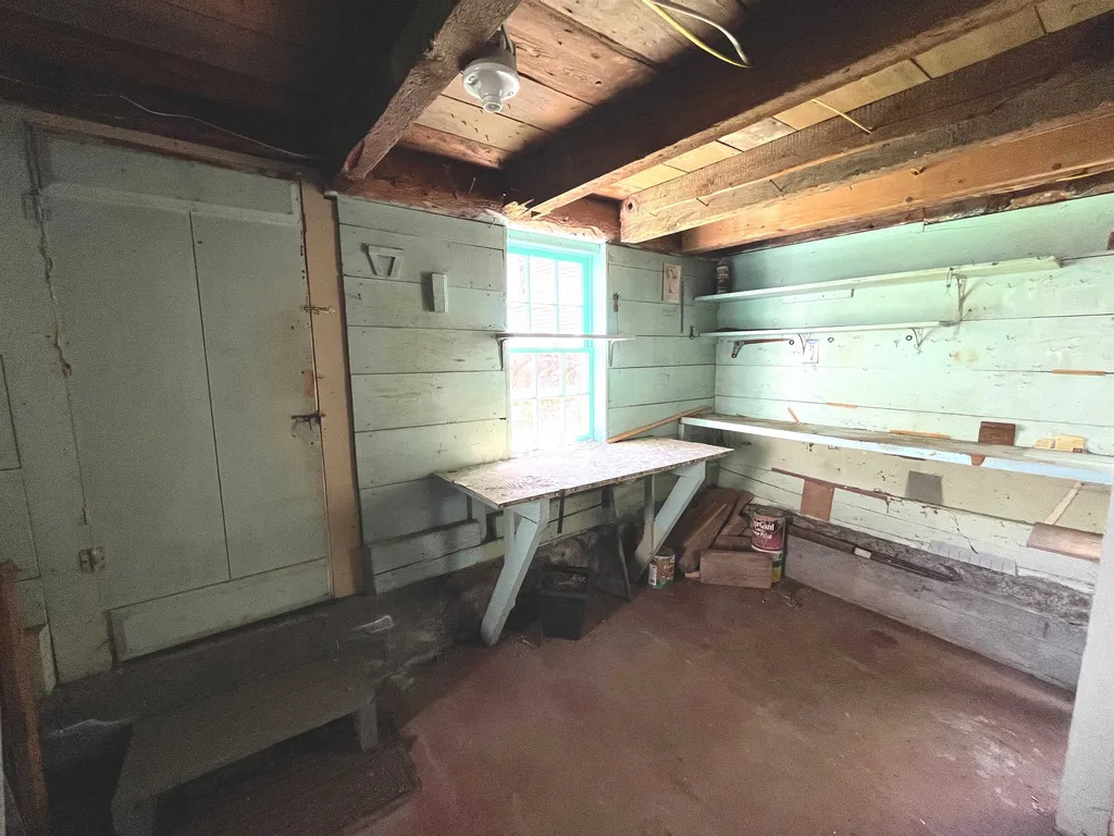 32 Myrtle Street Hillsborough NH 03244