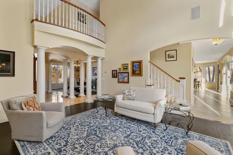 33 Linden Road Hampton Falls NH 03844