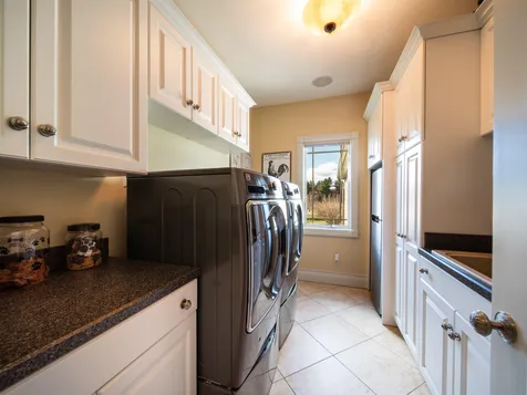 33 Linden Road Hampton Falls NH 03844