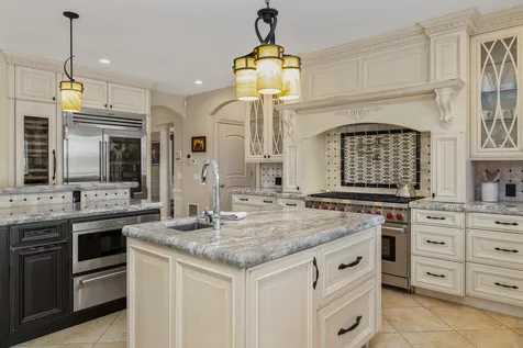 33 Linden Road Hampton Falls NH 03844