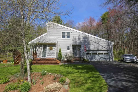 6 Rolling Ridge Road Londonderry NH 03053