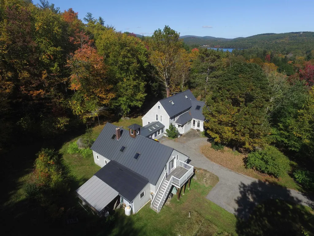 109 Marshall Hill Road Bradford NH 03221