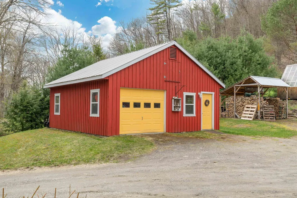 1513 Fay Brook Road Sharon VT 05065