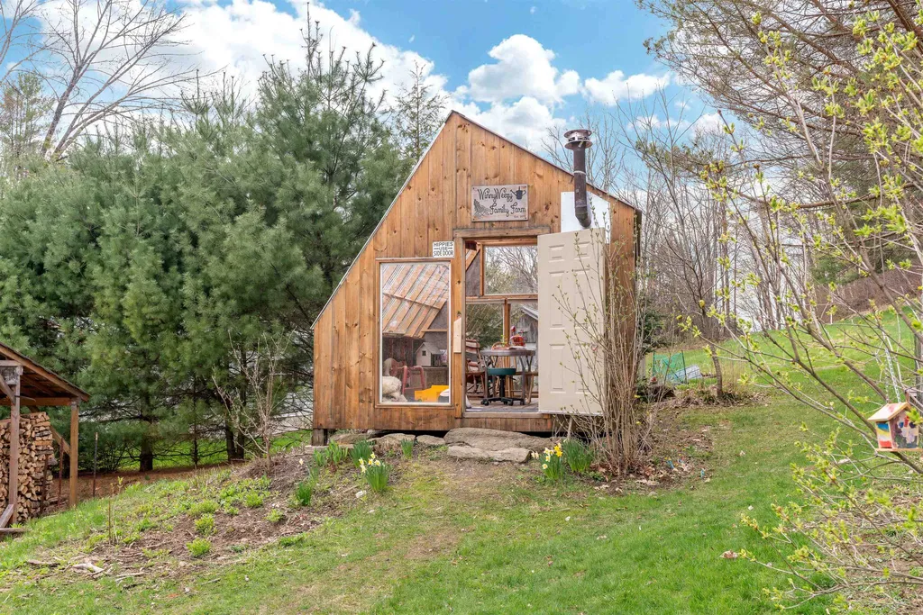 1513 Fay Brook Road Sharon VT 05065