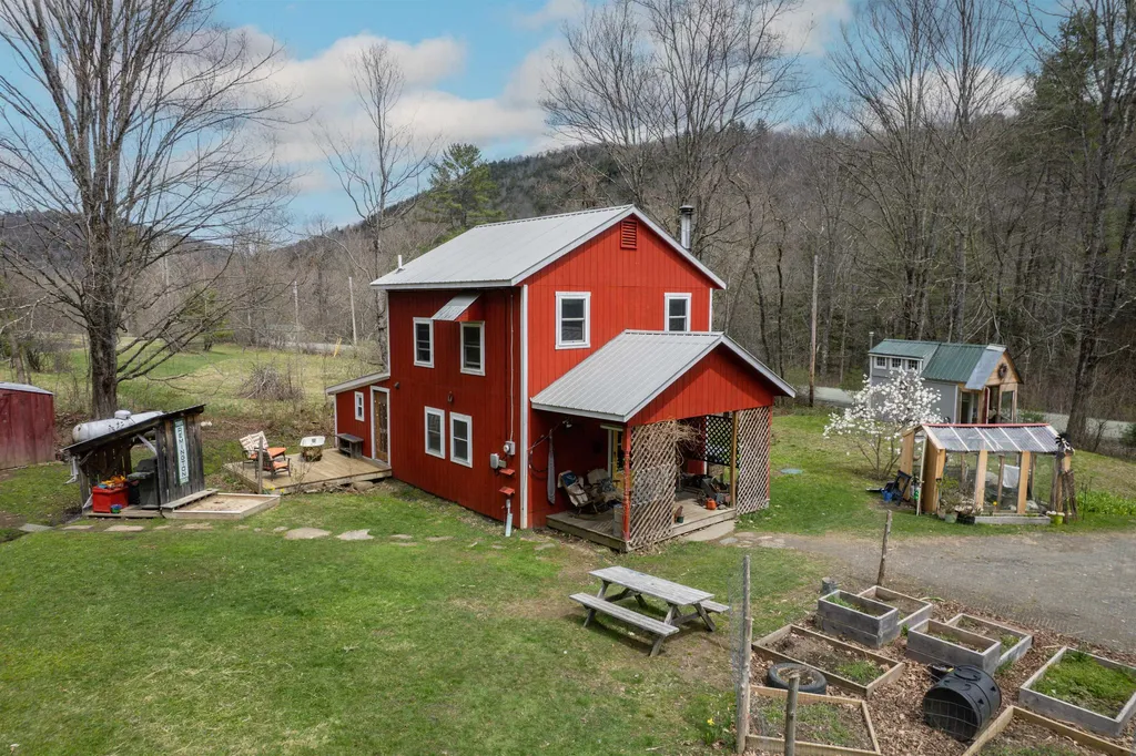 1513 Fay Brook Road Sharon VT 05065