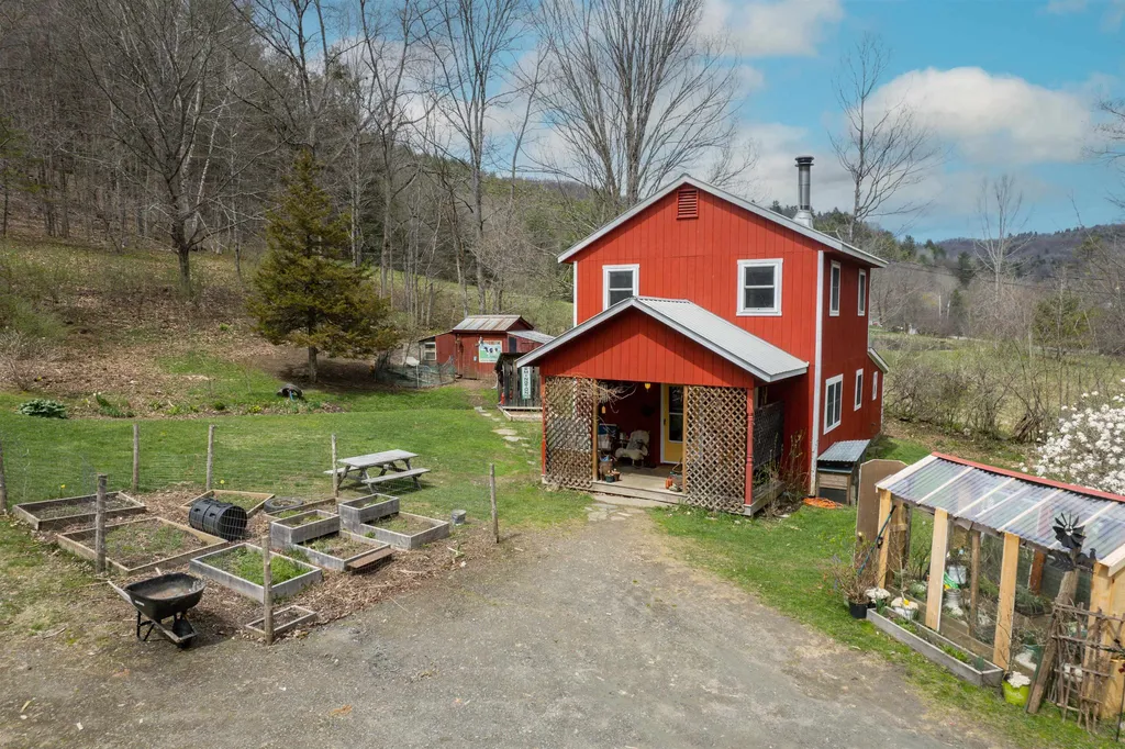 1513 Fay Brook Road Sharon VT 05065
