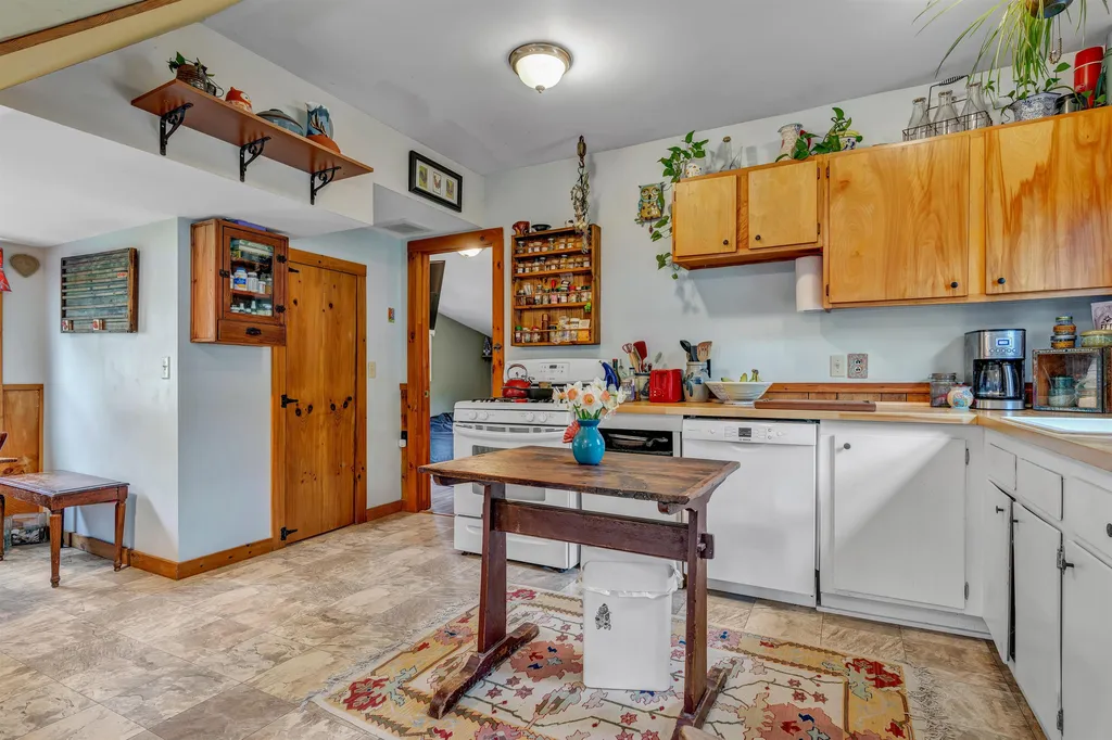 1513 Fay Brook Road Sharon VT 05065