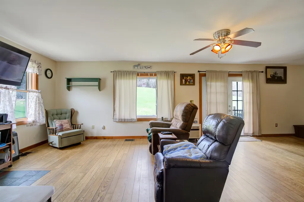 64 Kibling Hill Road Strafford VT 05072