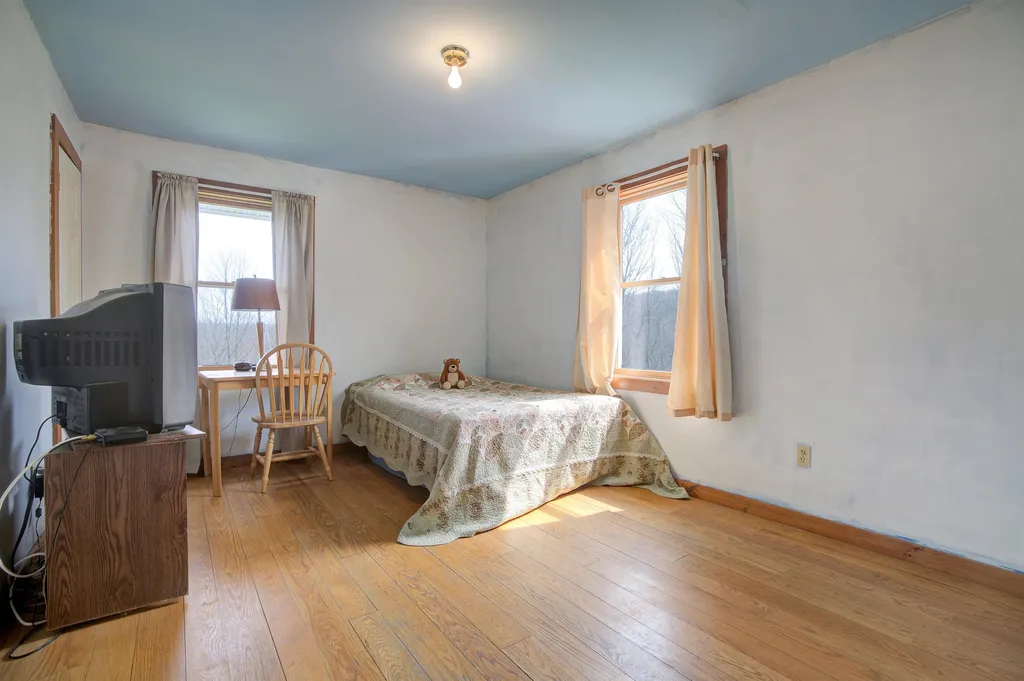 64 Kibling Hill Road Strafford VT 05072