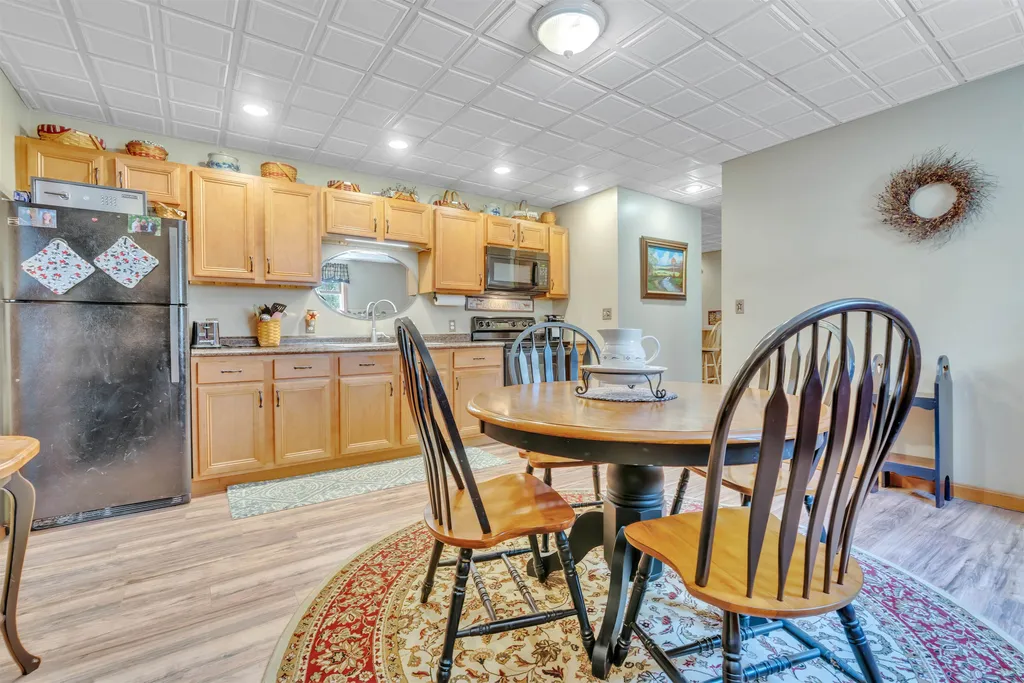 9 Chickadee Lane Berwick ME 03901