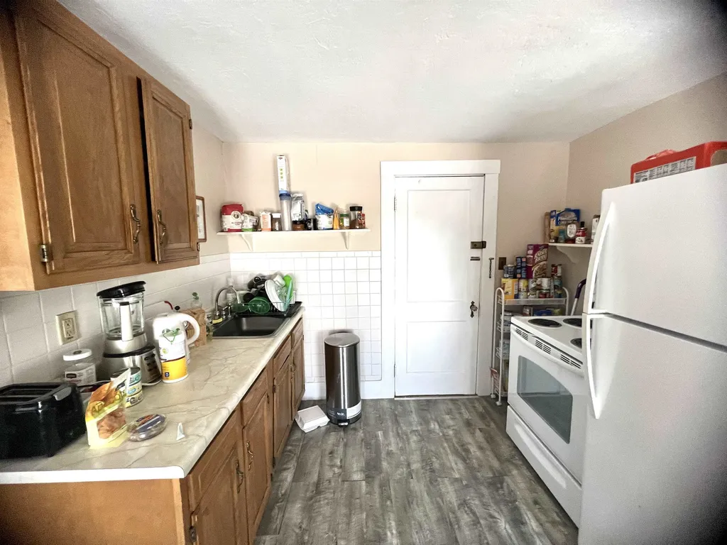 20 Washington Street Conway NH 03818