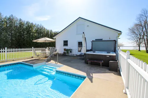 1567 West Shore Road Alburgh VT 05440