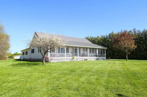 1567 West Shore Road Alburgh VT 05440
