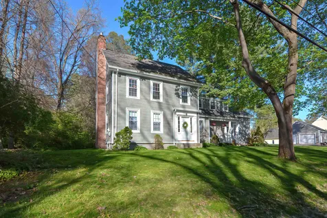 29 Webster Street Hudson NH 03051