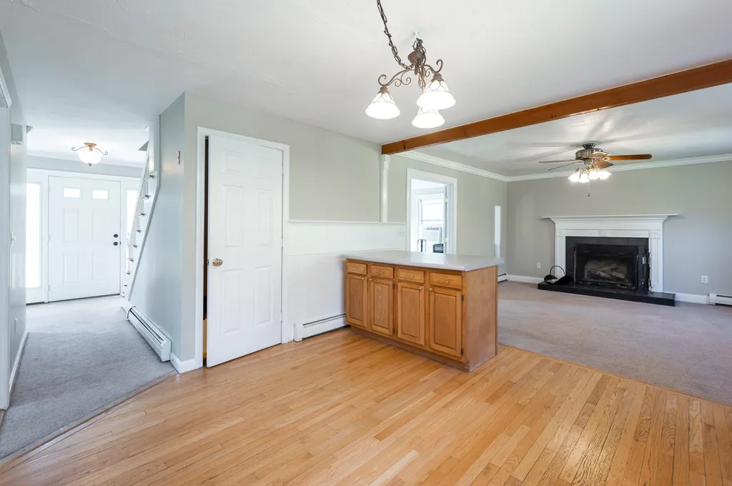 43 Holly View Drive New Ipswich NH 03071