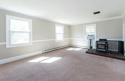 43 Holly View Drive New Ipswich NH 03071