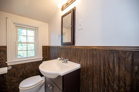 11 Robin Lane Exeter NH 03833