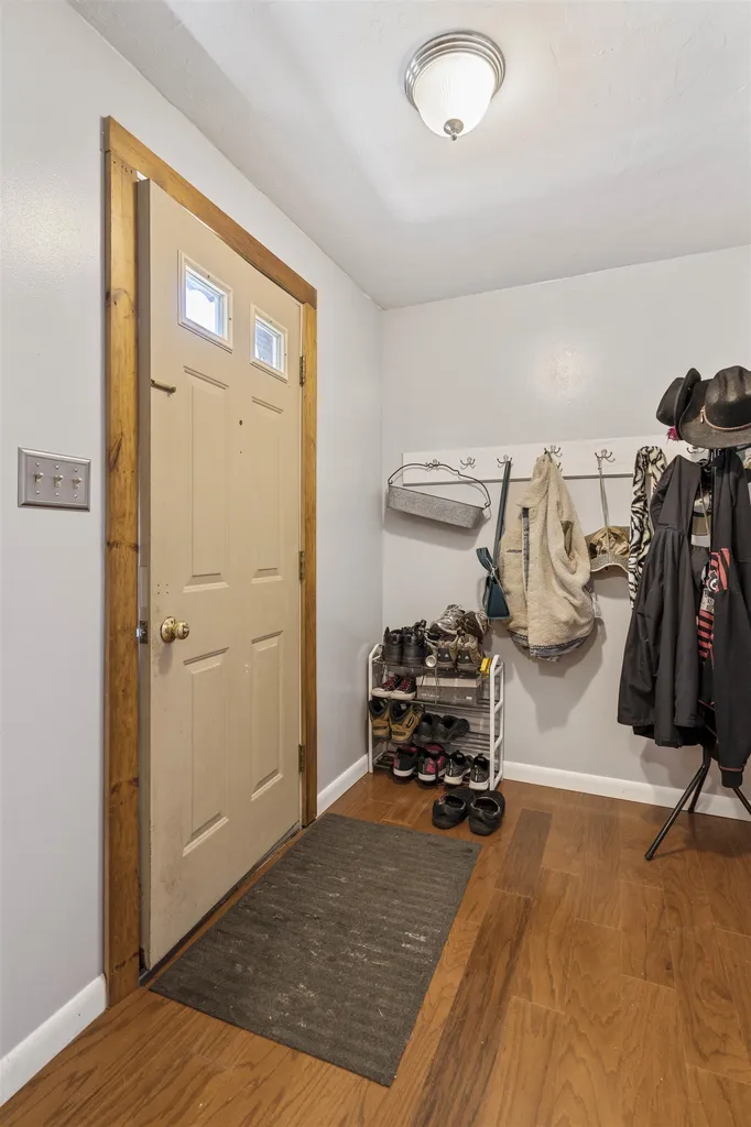 18 Dustin Homestead Rochester NH 03867