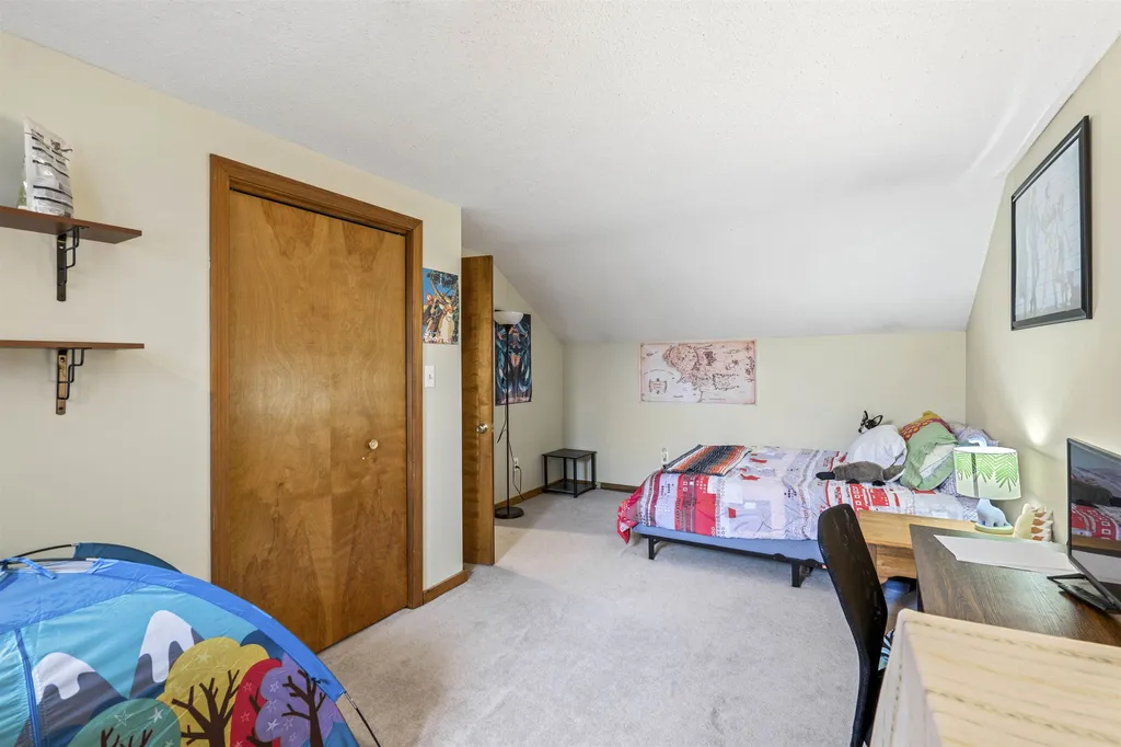 18 Dustin Homestead Rochester NH 03867