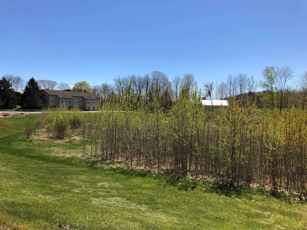 18 Dustin Homestead Rochester NH 03867