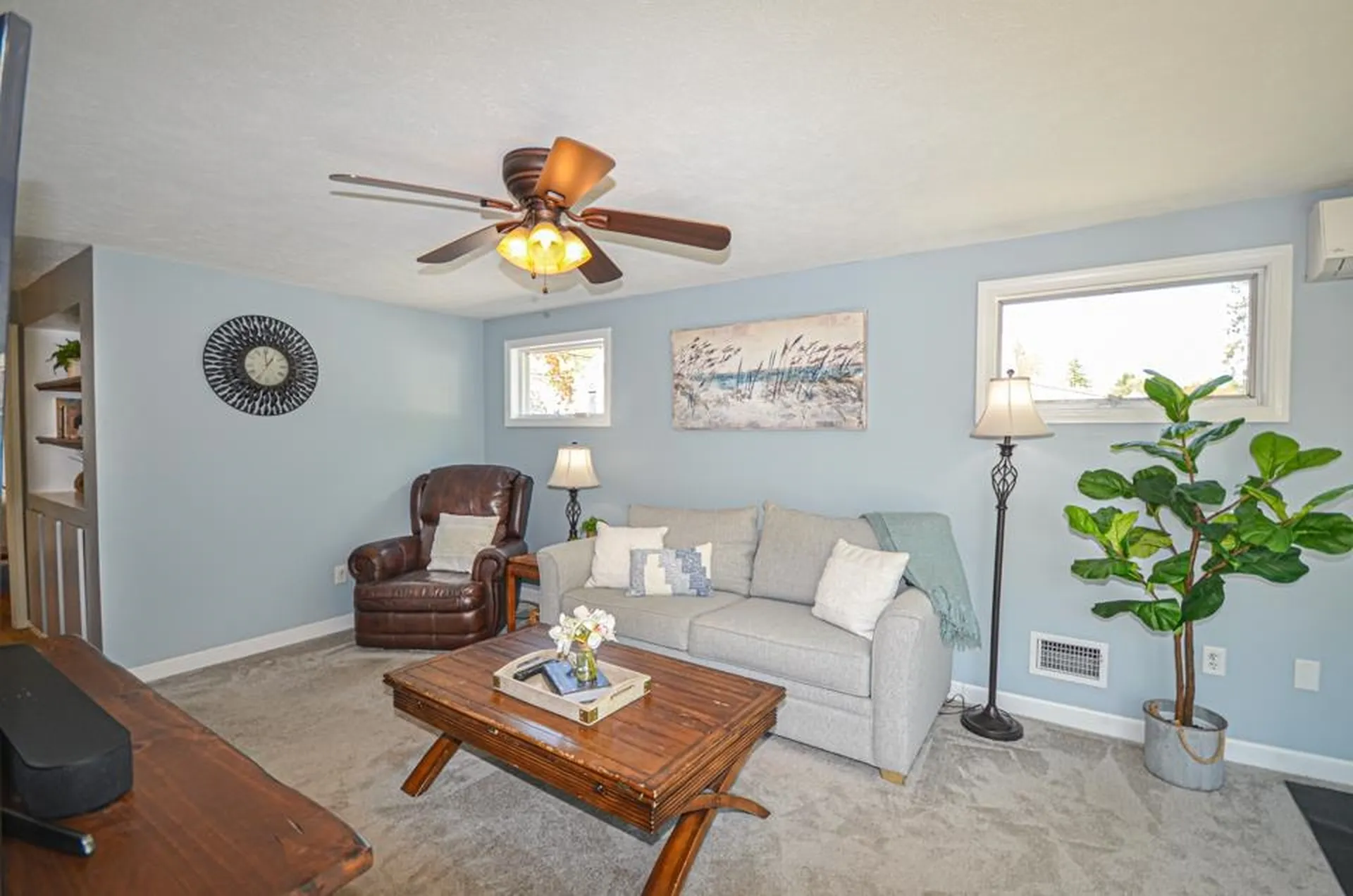 243 Elgin Avenue Manchester NH 03104