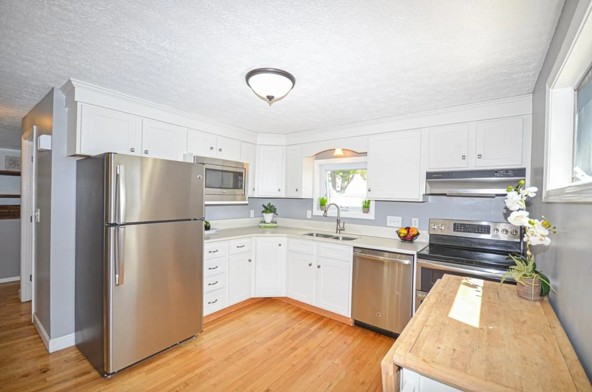 243 Elgin Avenue Manchester NH 03104