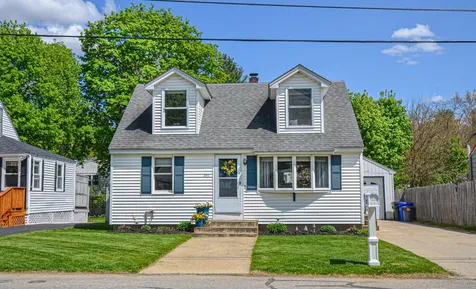 243 Elgin Avenue Manchester NH 03104