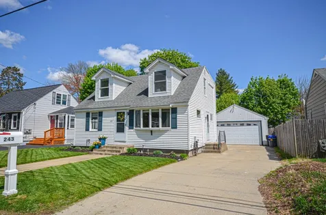 243 Elgin Avenue Manchester NH 03104
