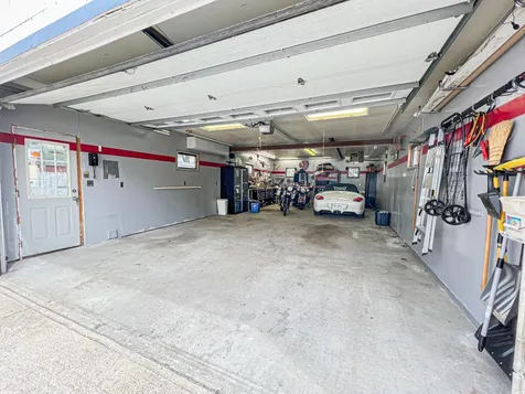 243 Elgin Avenue Manchester NH 03104