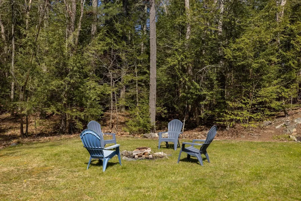 11 Rinny Lane Exeter NH 03833