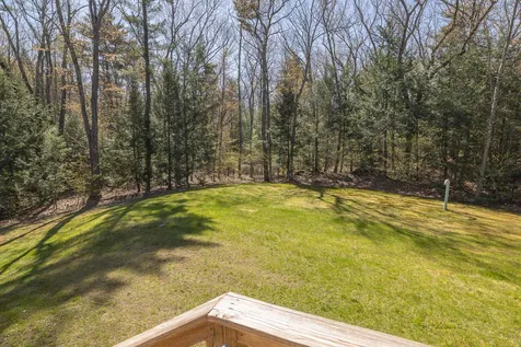 11 Rinny Lane Exeter NH 03833