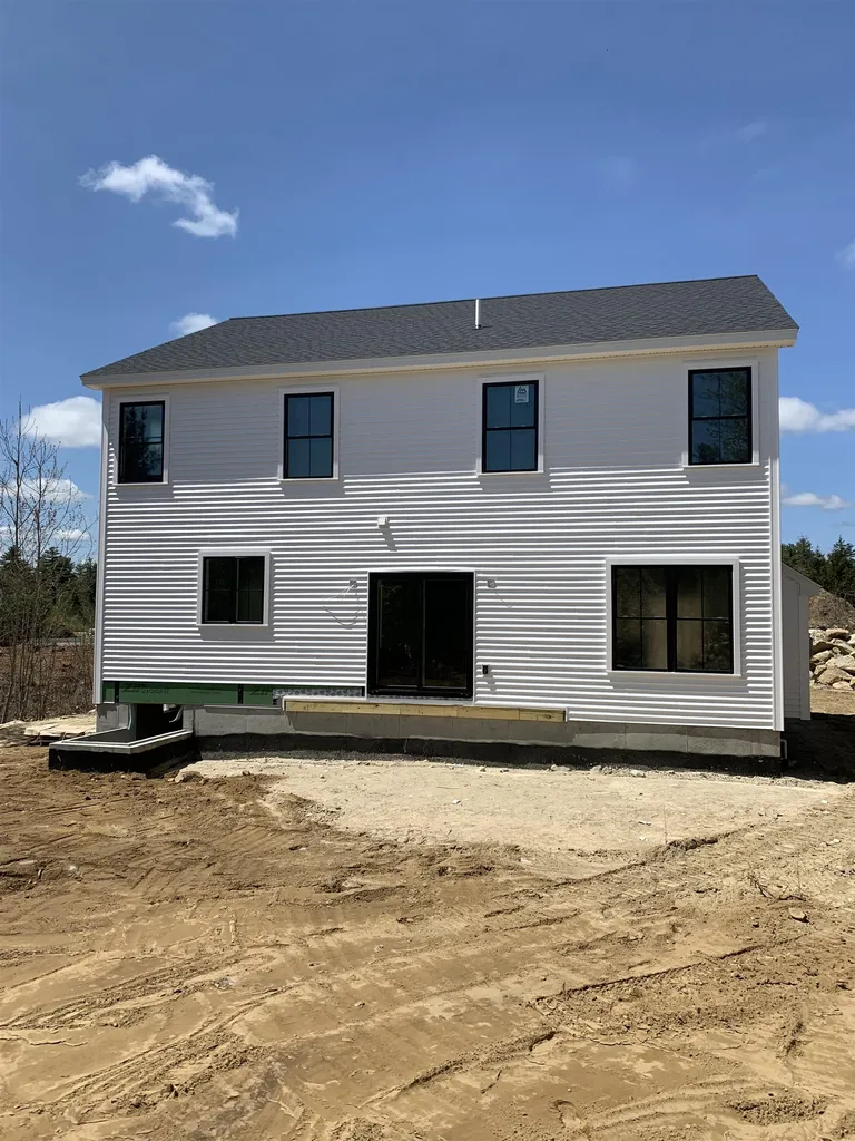 4 Tanya Lane Brentwood NH 03833