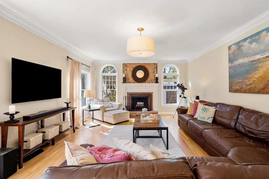 15 Strafford Lane Bedford NH 03110