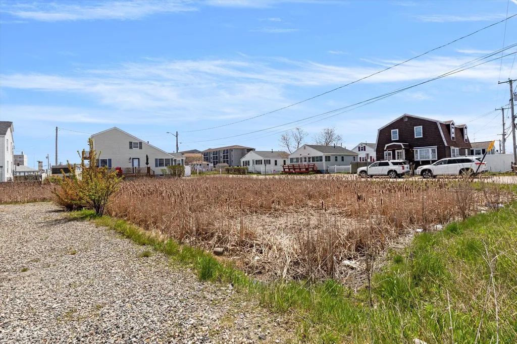 51 Brown Avenue Hampton NH 03842