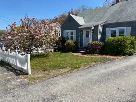 15 Valley Street Allenstown NH 03275