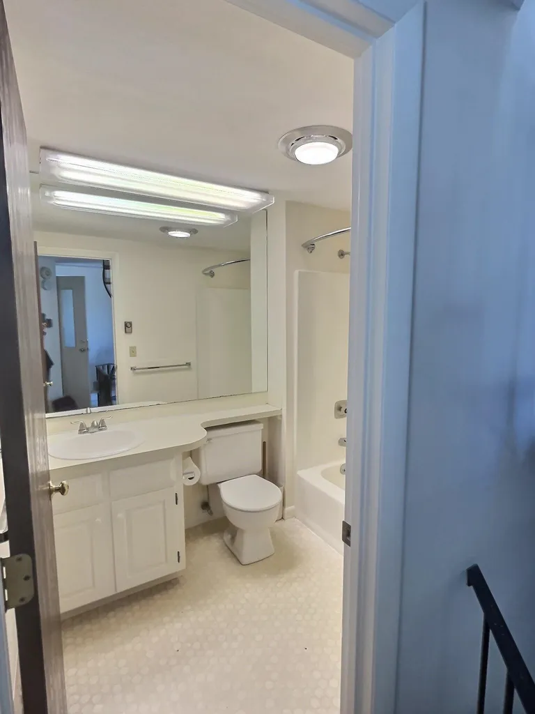 8 Bay Tree Lane Grantham NH 03753