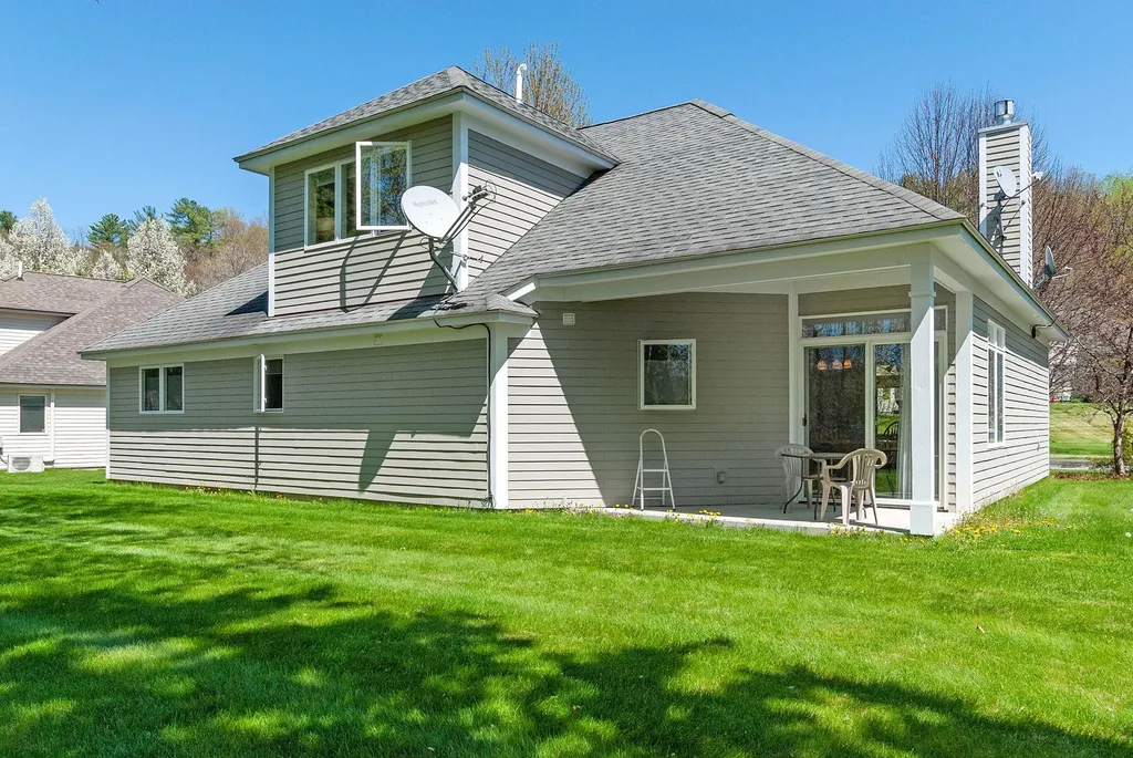 6 Apple Blossom Drive Lebanon NH 03784