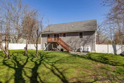 7a Crawford Avenue Exeter NH 03833