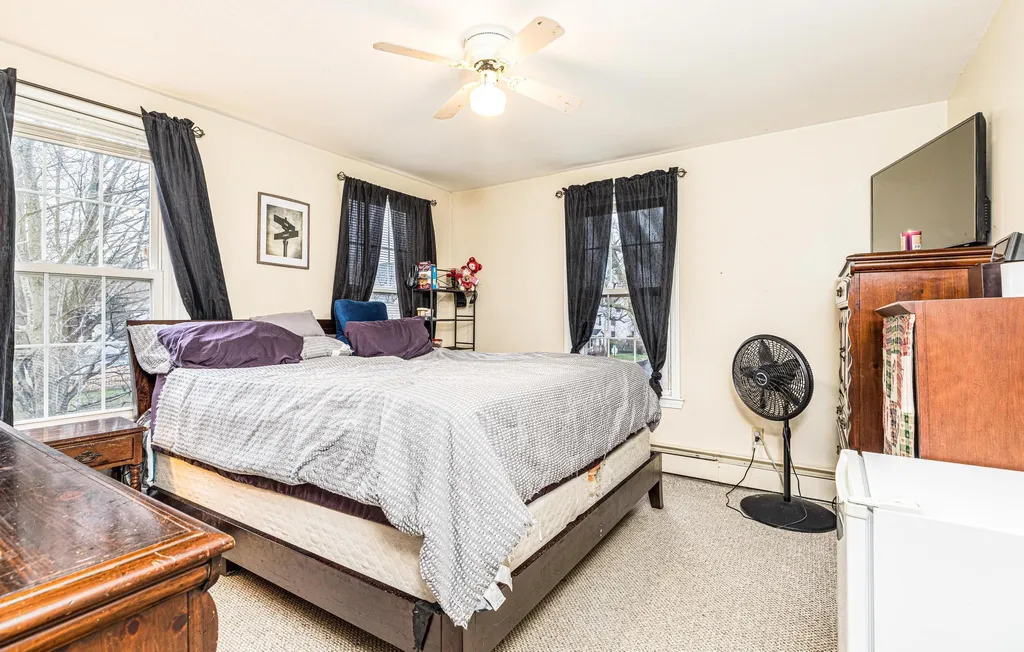 121-123 Norton Street South Berwick ME 03908-1119
