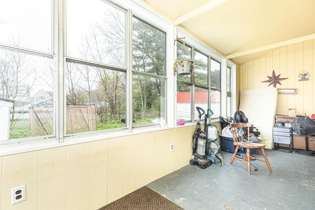 121-123 Norton Street South Berwick ME 03908-1119