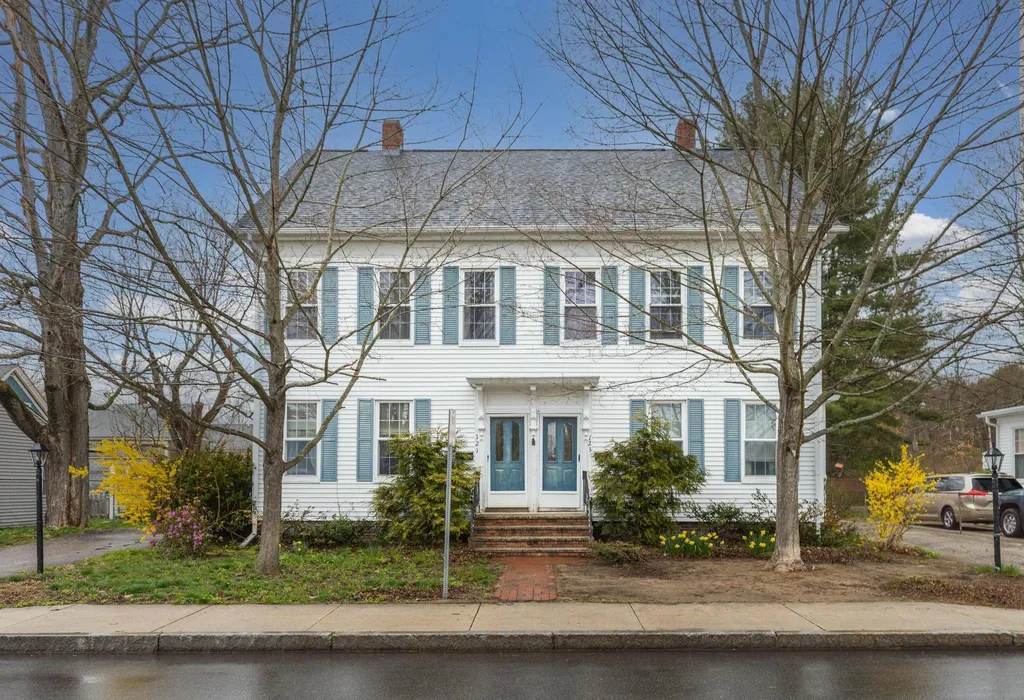 121-123 Norton Street South Berwick ME 03908-1119