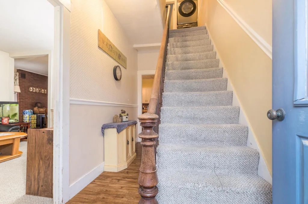 121-123 Norton Street South Berwick ME 03908-1119