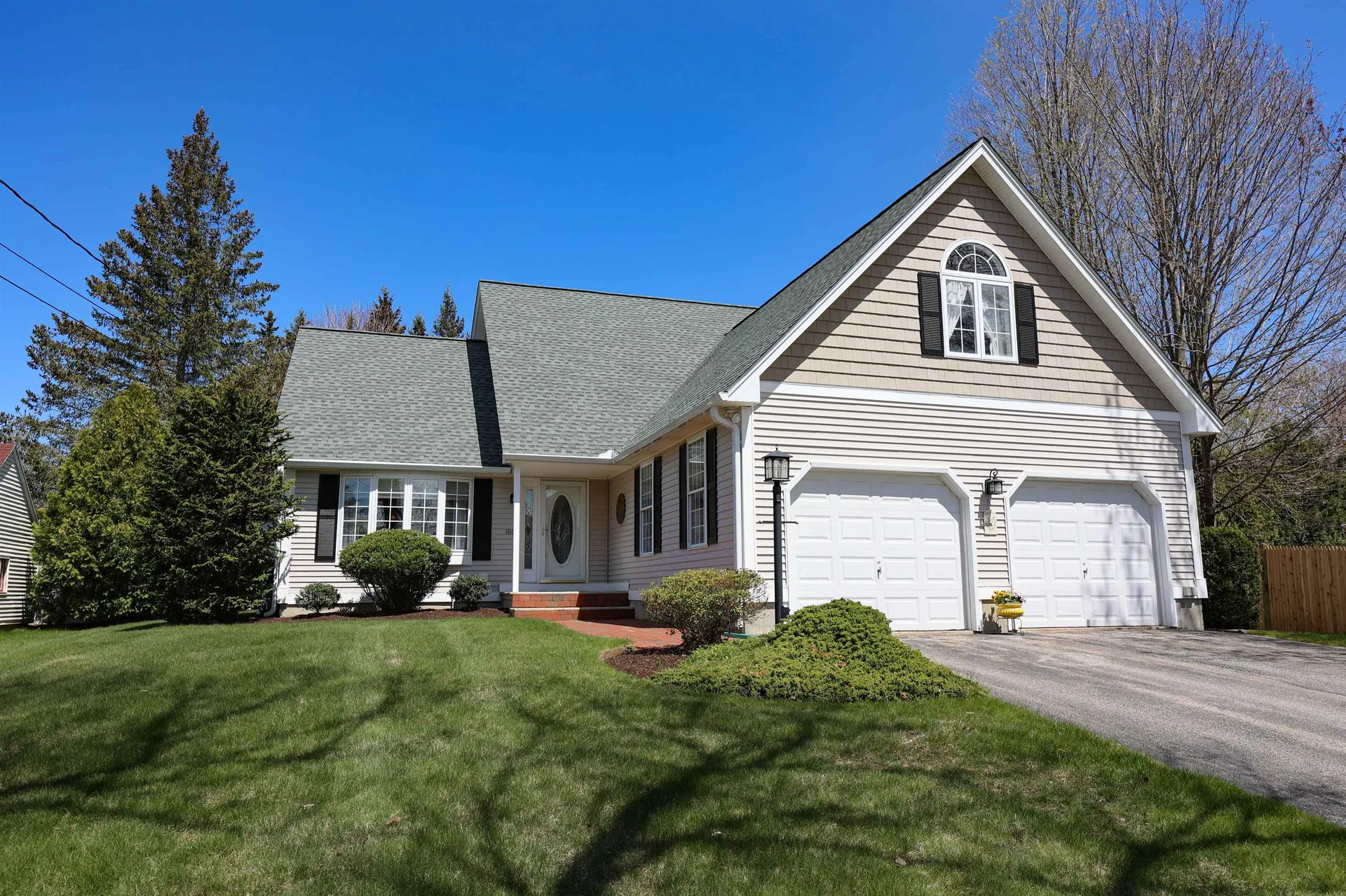 160 Island Pond Road Manchester NH 03109
