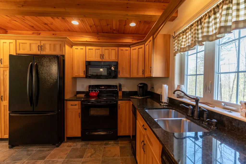 30 Calef Drive Alton NH 03809