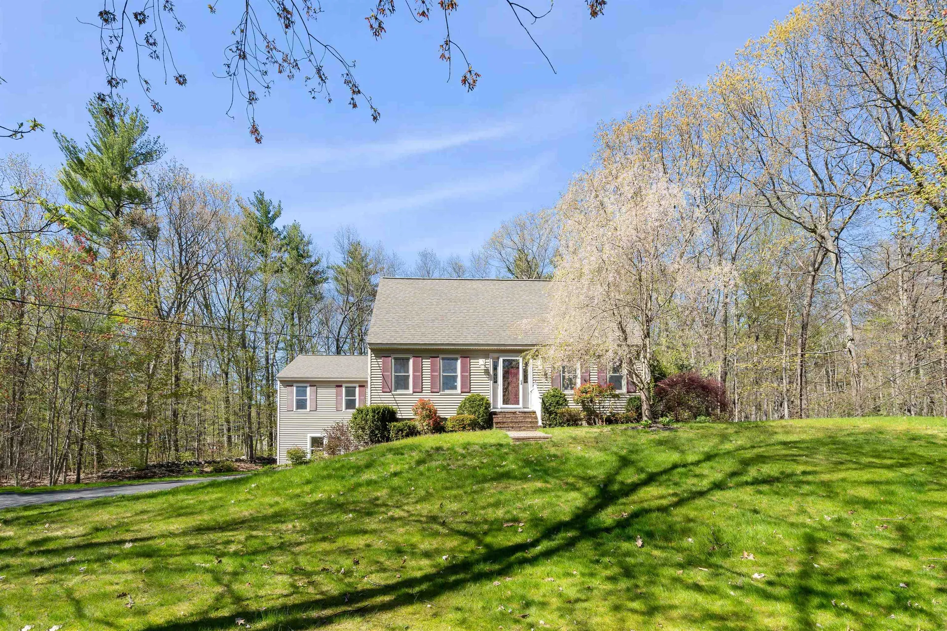 48 Geisser Road Hampstead NH 03841