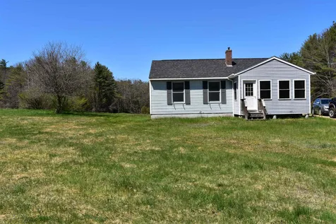 992 Dana Hill Road New Hampton NH 03256