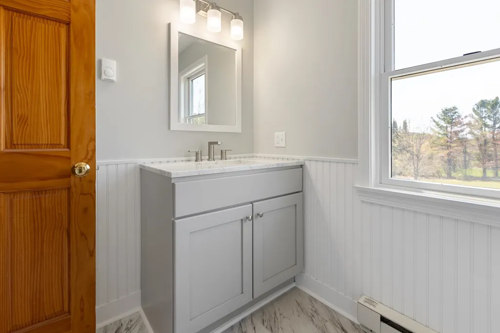 250 Hardy Hill Road Lebanon NH 03766