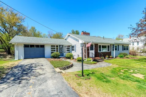 43 West Broadway Derry NH 03038