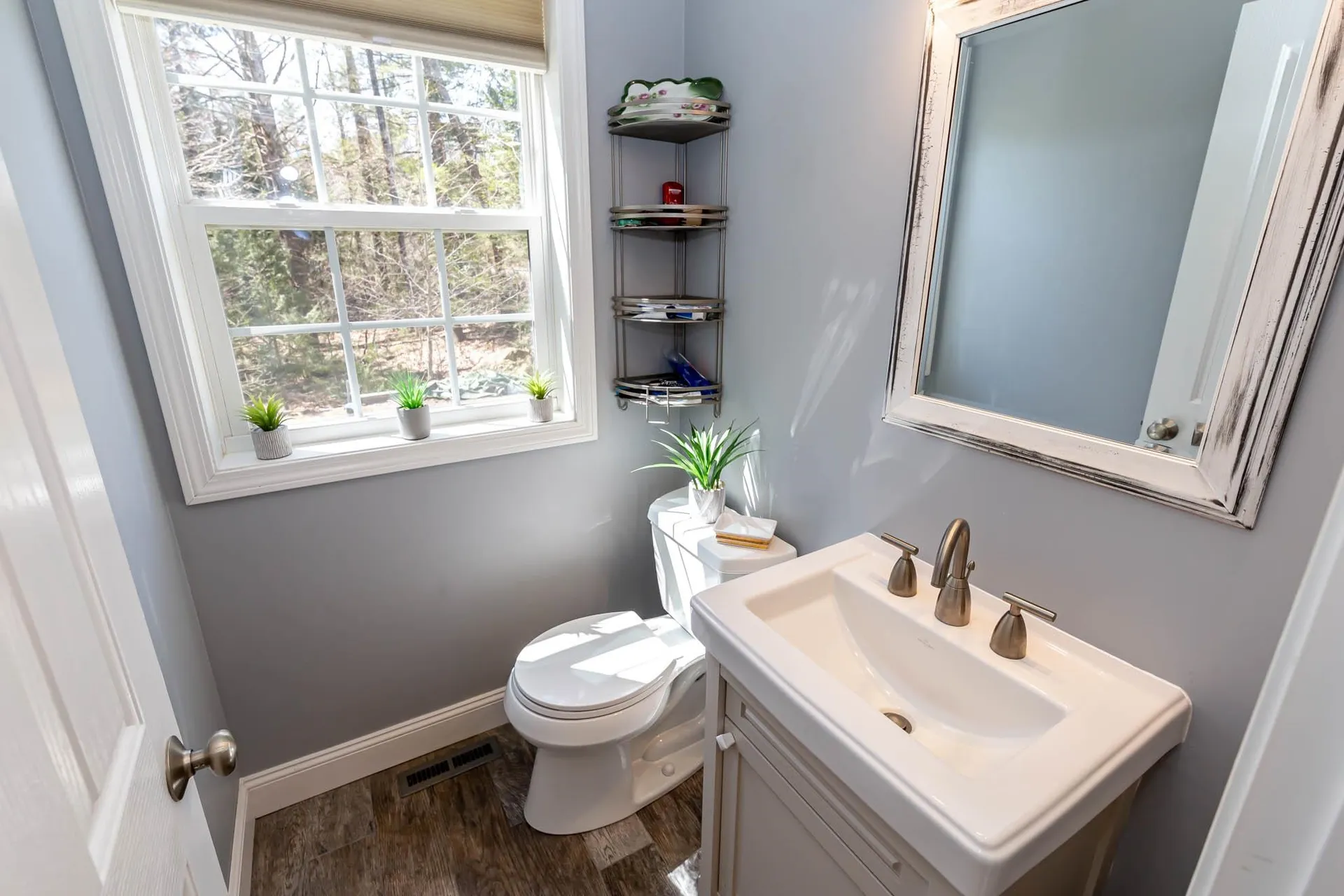 44 Cheney Lane Danville NH 03819